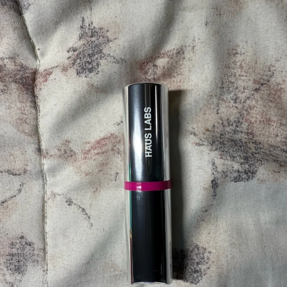 Haus Labs Blush Balm in Glassy Pitaya
